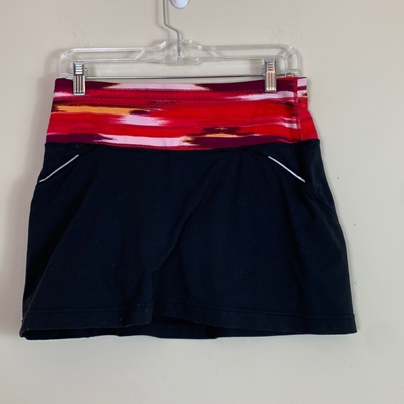 Athleta Skirt Women Small Athletic Skirt with Pocket Shorts underneath - Picture 2 of 7